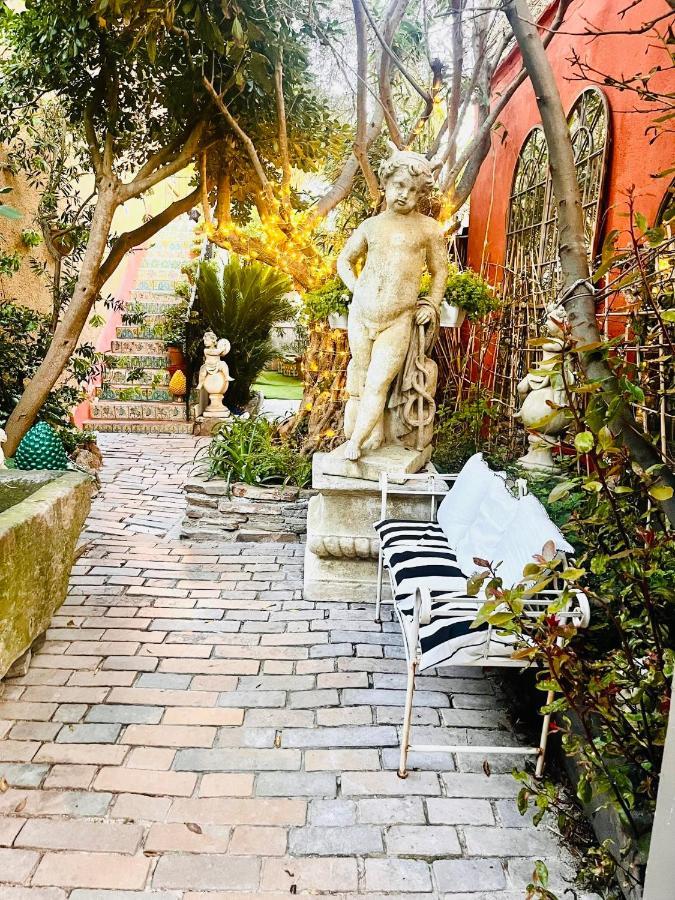 La Bravade Luxe Et Serenite Au Coeur De Saint-Tropez Suites Spacieuses Avec Jardin Enchanteur Exterior foto