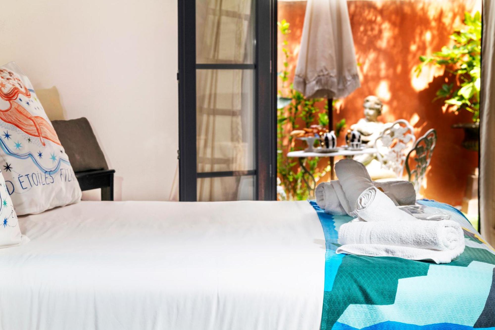 La Bravade Luxe Et Serenite Au Coeur De Saint-Tropez Suites Spacieuses Avec Jardin Enchanteur Exterior foto